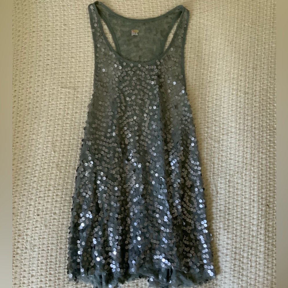 Vintage Y2K 2000s Silver Sequin Silky Disco Summer Tank Top Blouse Shirt